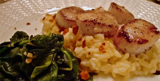Pan Seared Sea Scallops with LaBelle Winery Risotto